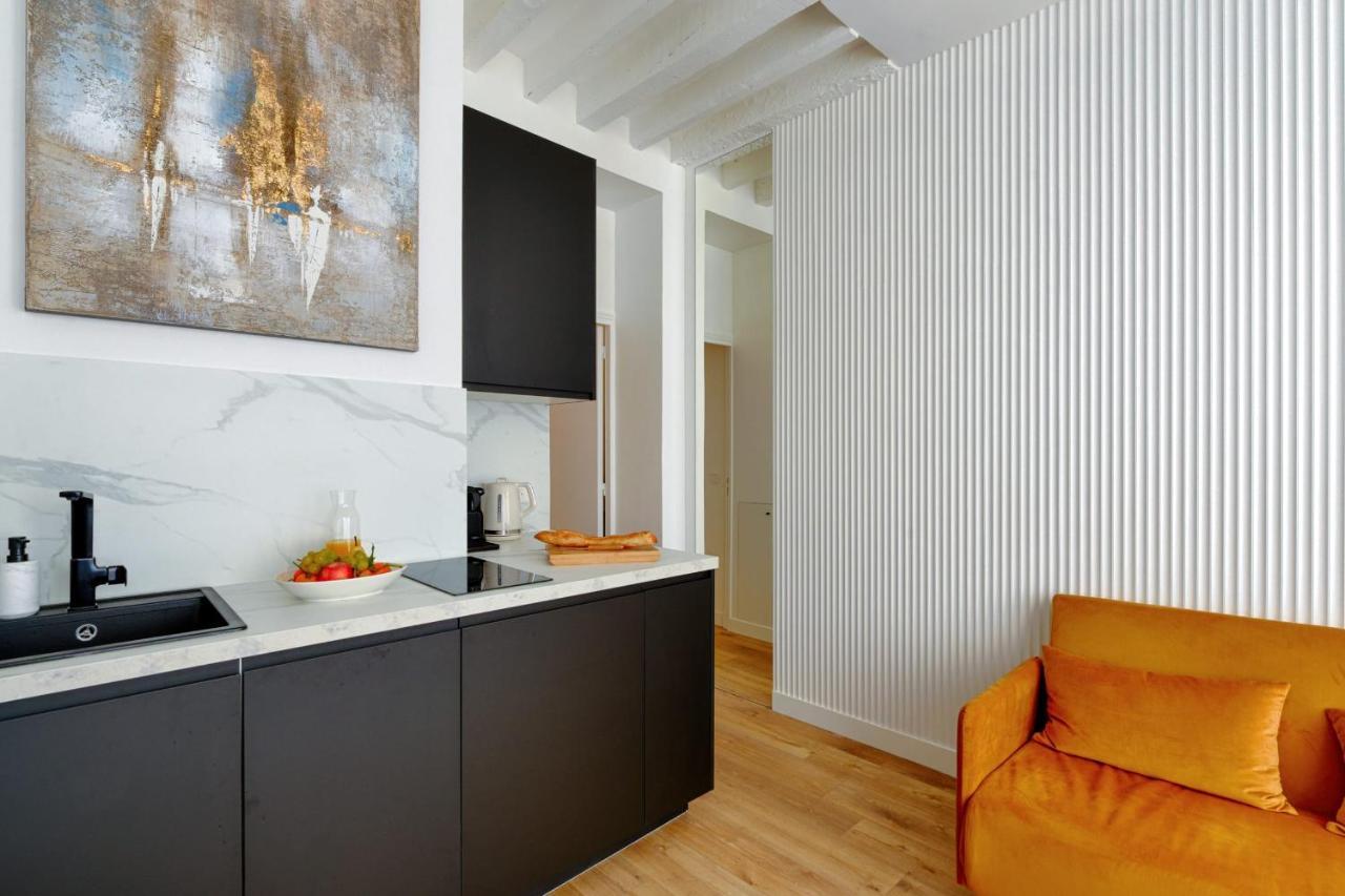 Appartement Design Ile St Louis - Welkeys Parijs Buitenkant foto