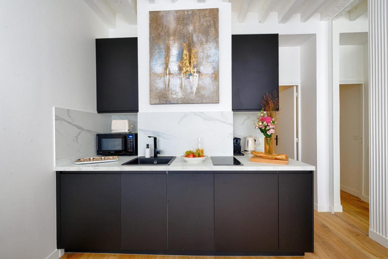 Appartement Design Ile St Louis - Welkeys Parijs Buitenkant foto